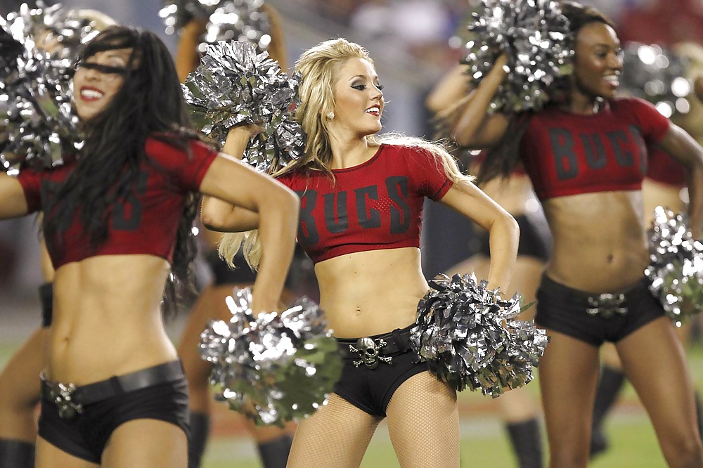 NFL Cheerleaders - pantyhose and camel toes (Non Nude) #30693386