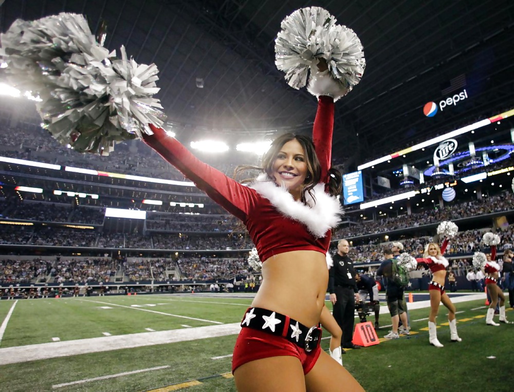 NFL Cheerleaders - pantyhose and camel toes (Non Nude) #30693479