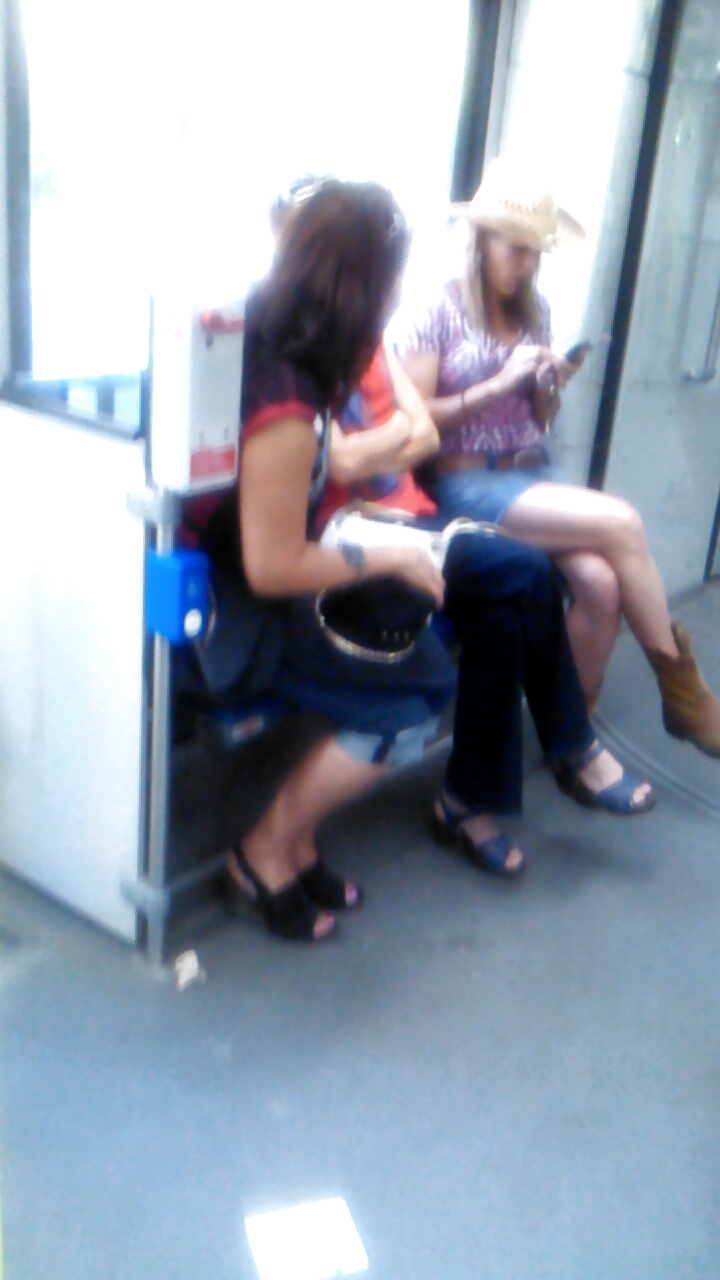 More voyeur pics on the train #37677245
