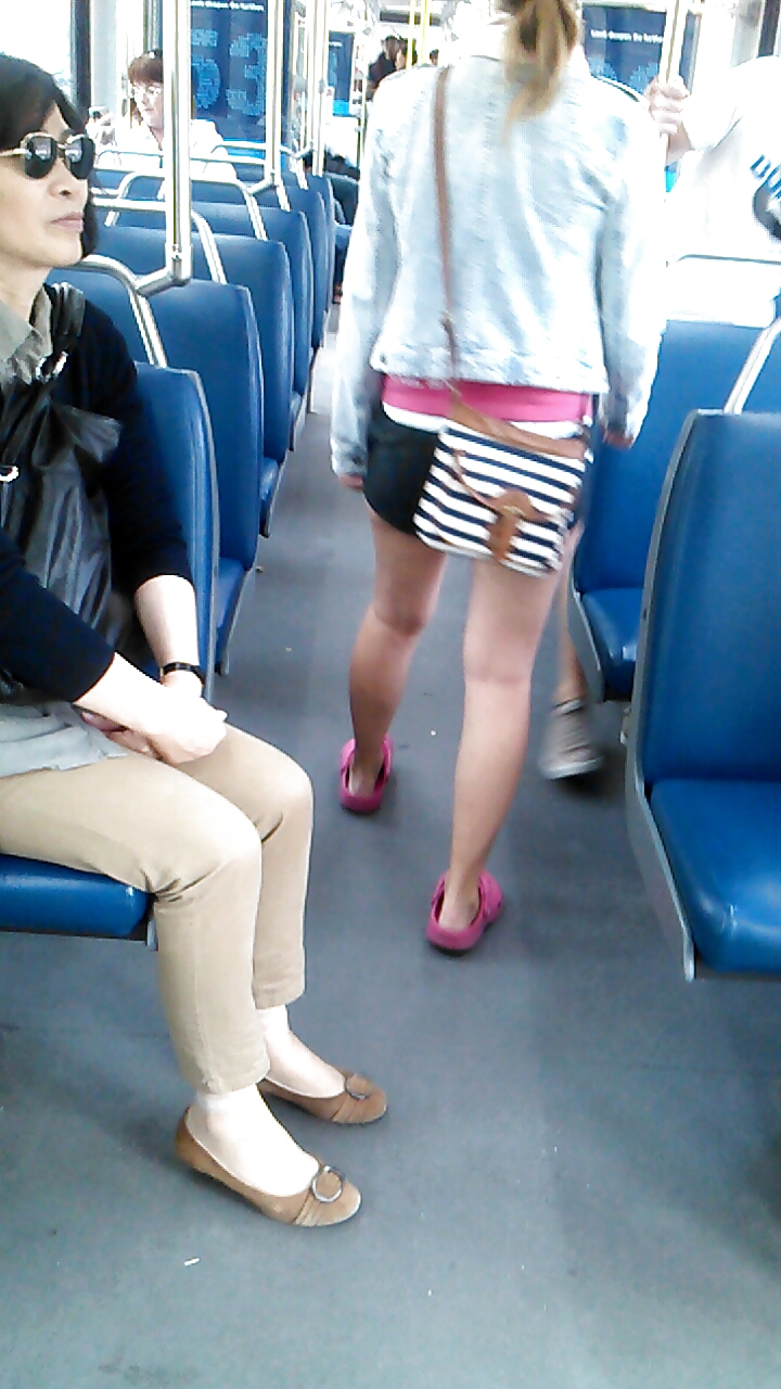More voyeur pics on the train #37677364