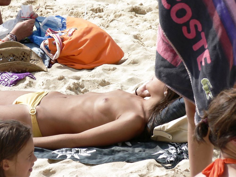 The beach 266 #24146121