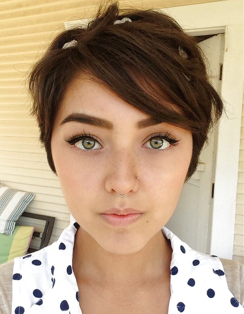 Girls with short hair #31741646