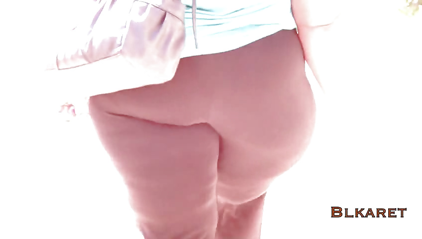Huge mature butt #31303981