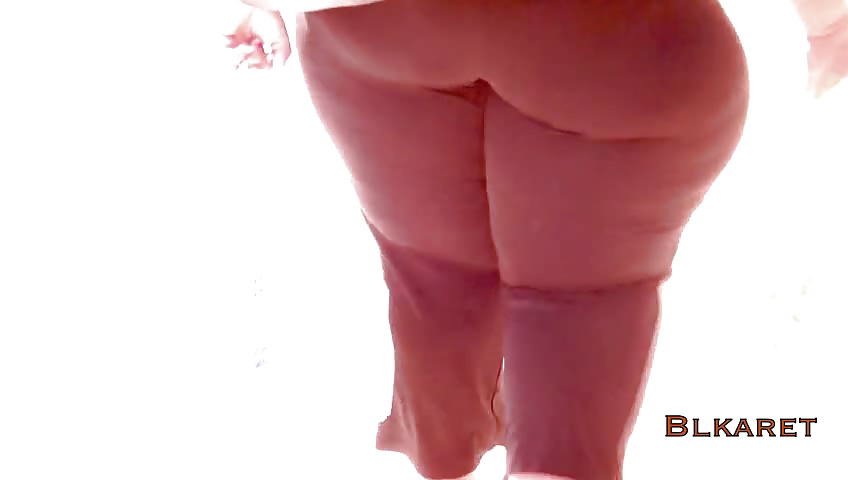 Huge mature butt #31303983
