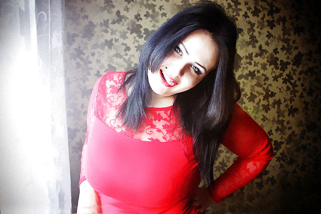 Busty Russian Woman 699 #37991592