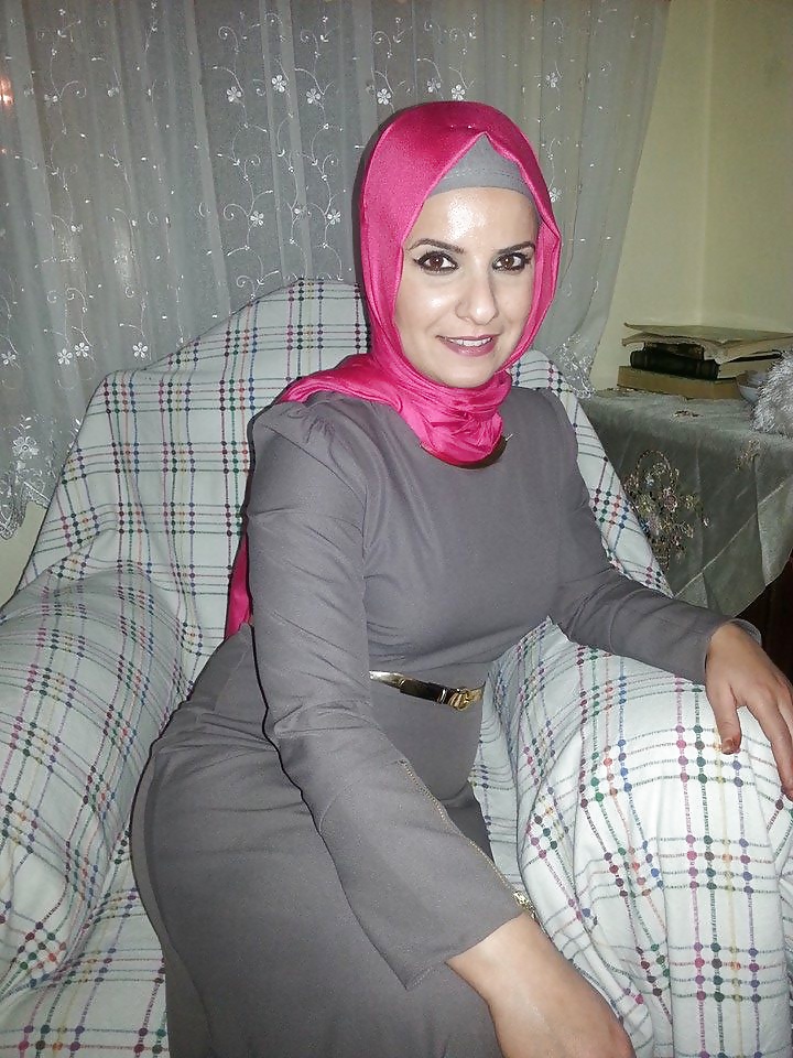 Türkischen Turban-Hijab Zum Ersten Mal Die Neue Schnittstelle #34361437