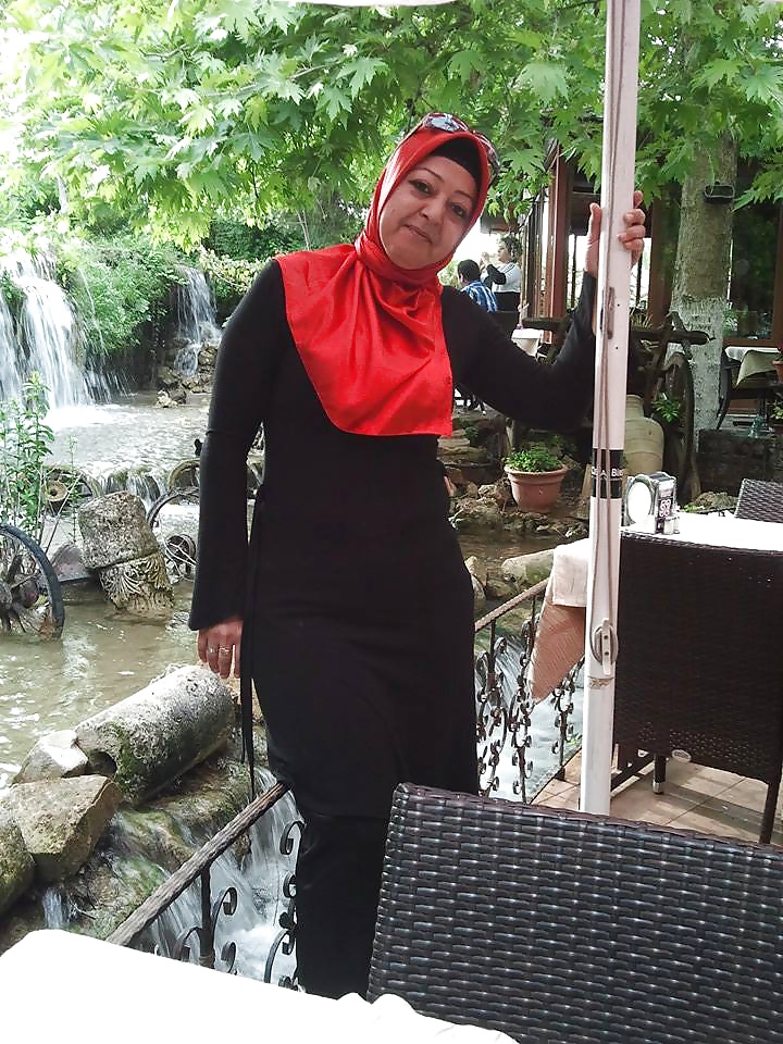 Türkischen Turban-Hijab Zum Ersten Mal Die Neue Schnittstelle #34361461