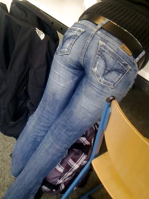Jeans culo voyeur 6 stretto
 #32585622