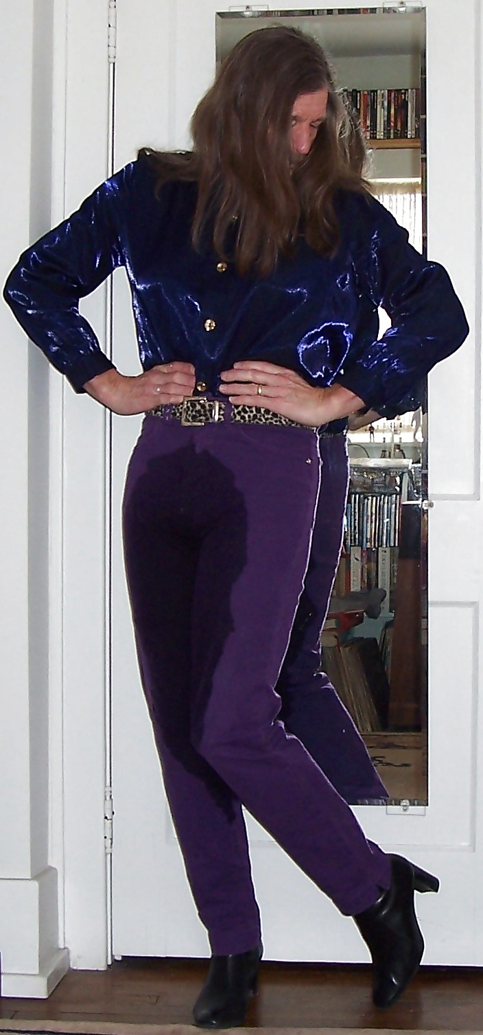 Crossdressing - Mon Pantalon Violet #24731090