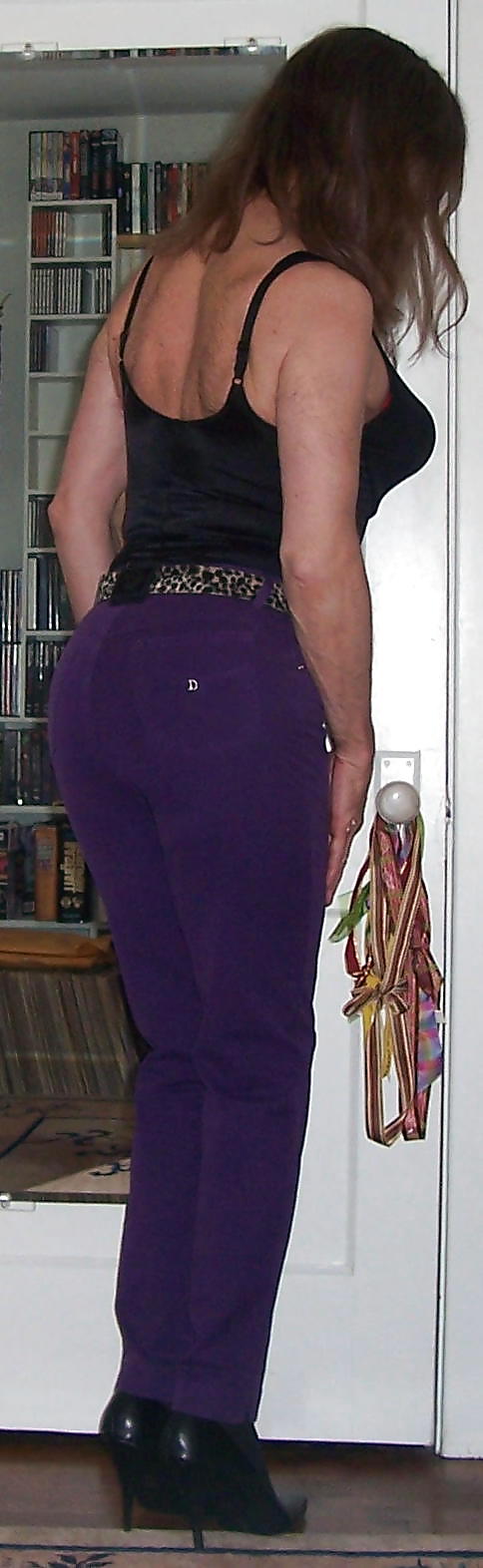 Crossdressing - Mon Pantalon Violet #24731119
