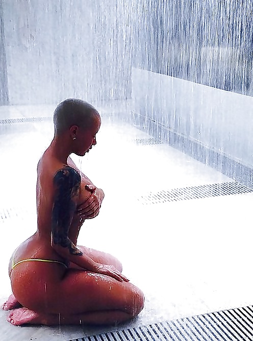 Amber rose foto instgram
 #41020234