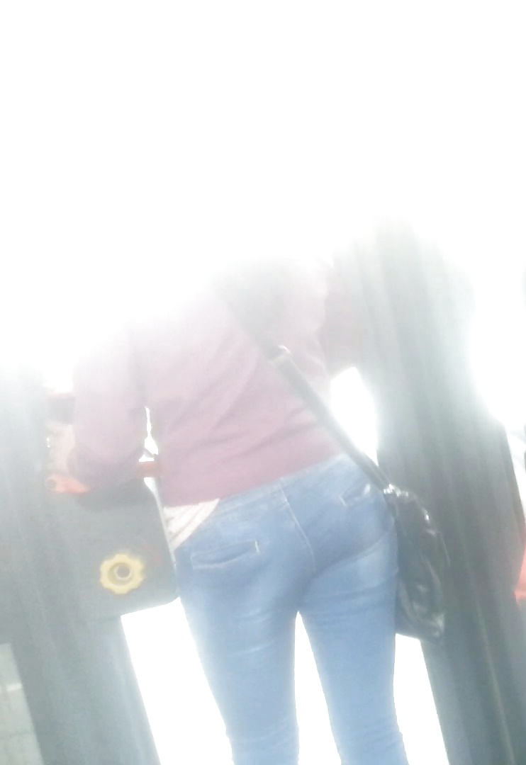 Spy ass gipsy in bus romanian #25588600