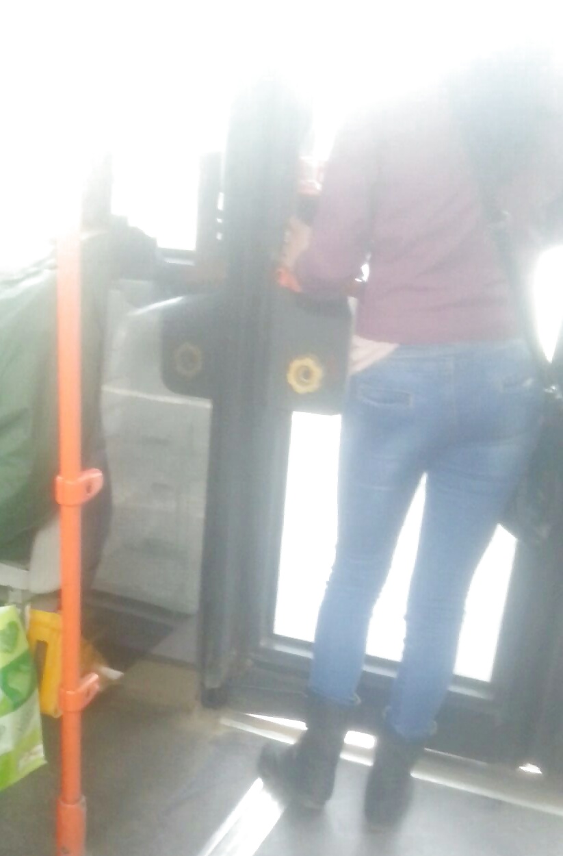 Spy ass gipsy in bus romanian #25588607