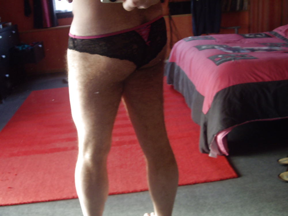 J'essaye ses fringues #30560410