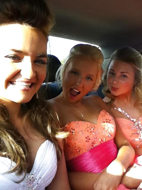 Zorras y putas
 #37467073