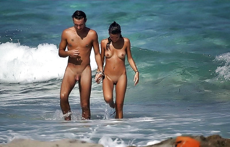 Von Den Moshe Dateien: Blanke Brüste Am Strand #37461986