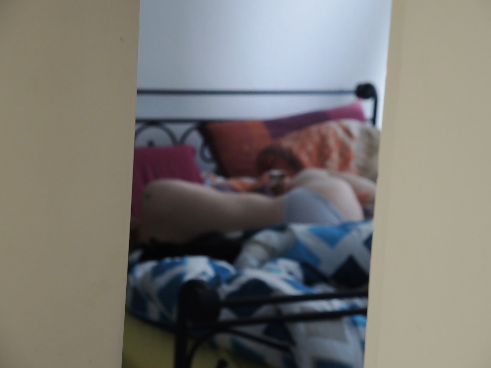 Espiar a mi esposa intoo su cama
 #29803814