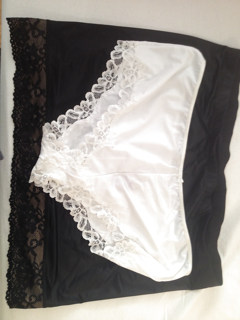 Schwarz Slip Weiß Höschen #40709741
