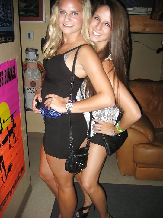 Sexy U of A college sorority sluts, which would you fuck? #32787233