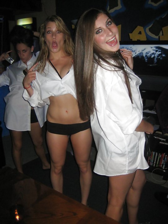 Sexy U of A college sorority sluts, which would you fuck? #32787264