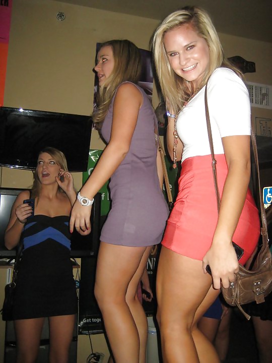 Sexy U of A college sorority sluts, which would you fuck? #32787268