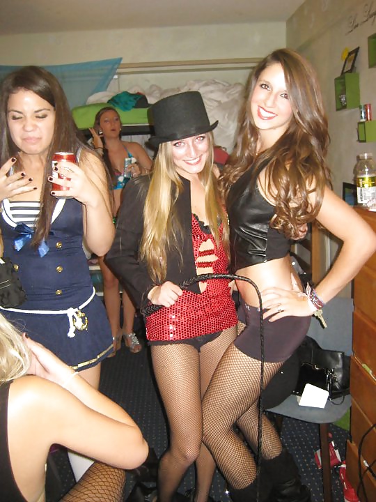 Sexy U of A college sorority sluts, which would you fuck? #32787360