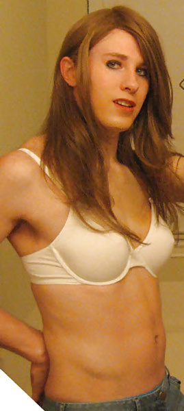 セクシーなCDとテレビ
 #35513939