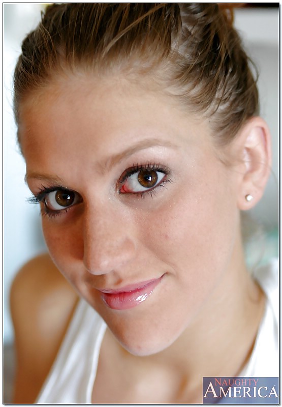 巨乳ティーン
 #23615591