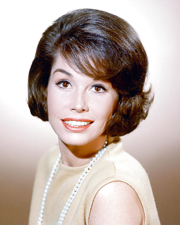 I wish I could have fucked her back then---Mary Tyler Moore #32268280