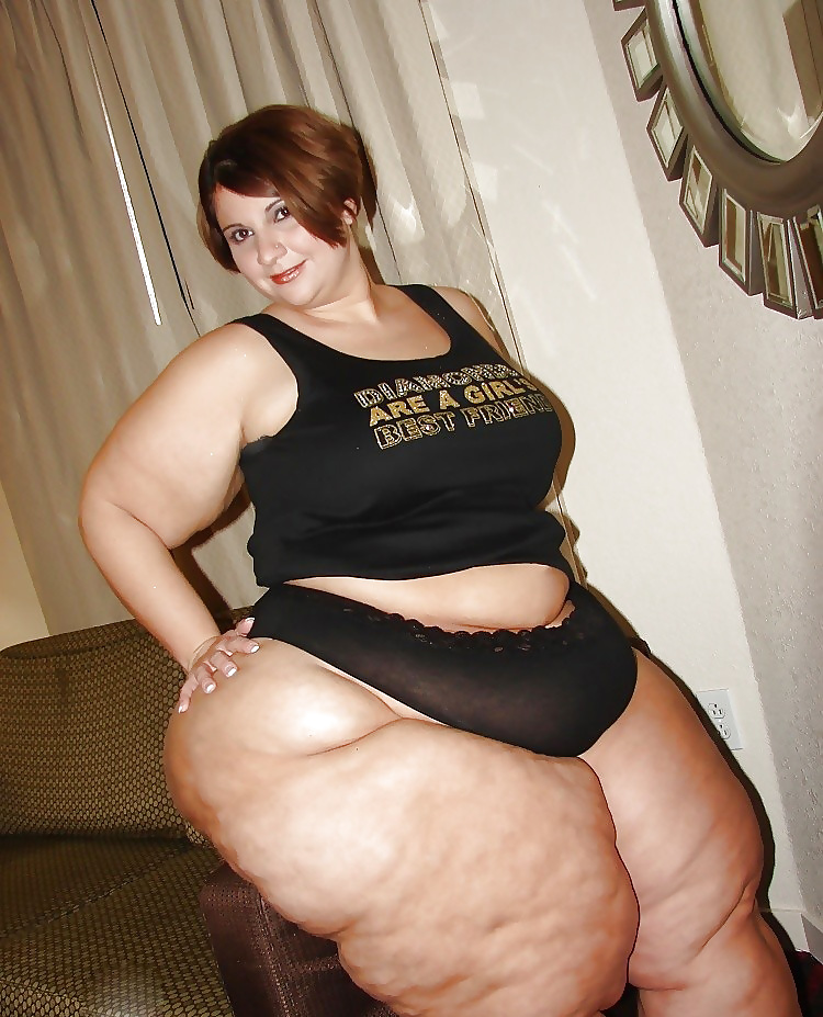 Bbw chubby supersize big tits huge ass women 2
 #35082380