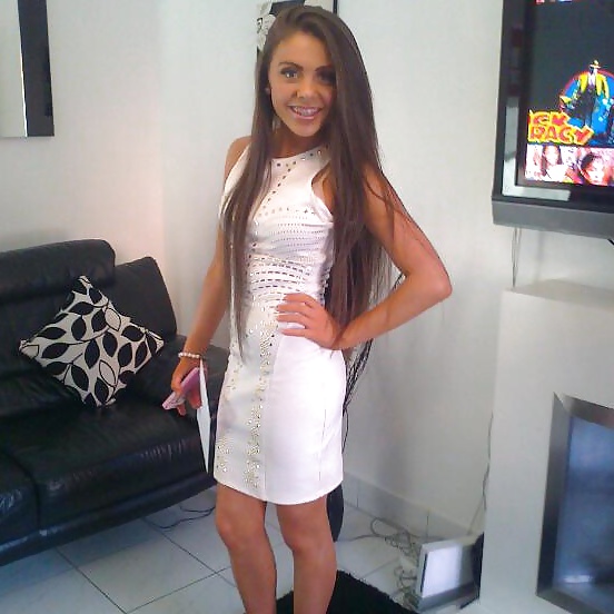 Jóvenes calientes
 #28054848