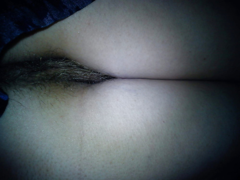 Haarfotze
 #24352486