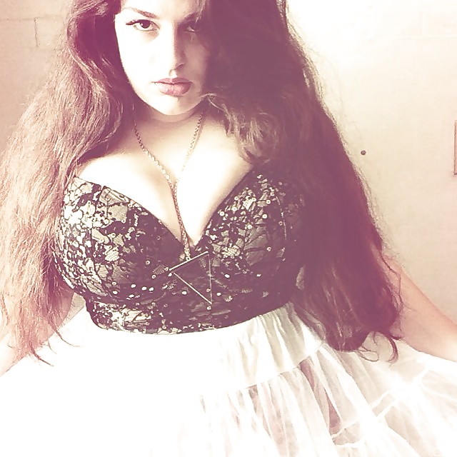 Salacious carina...nydom21
 #30582680