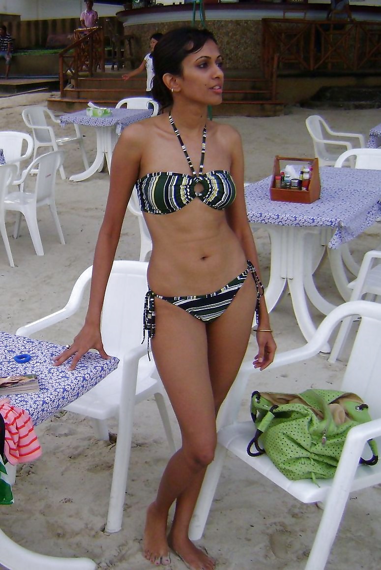 Desi bikini bash - 028
 #31226926