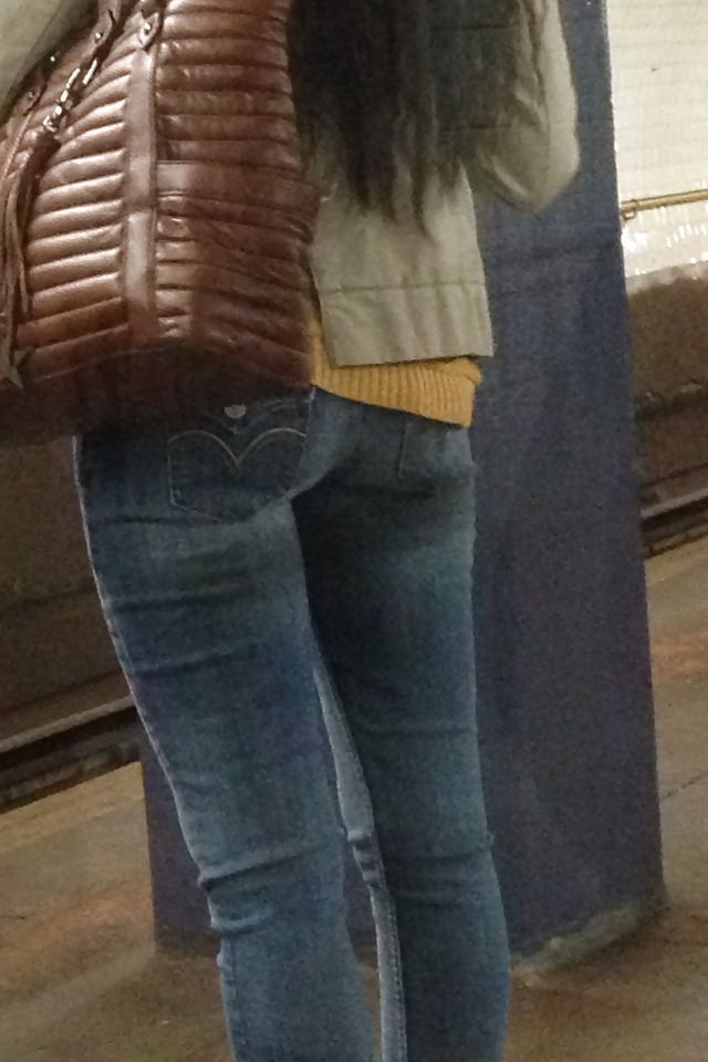 Random subway sluts
 #36134409