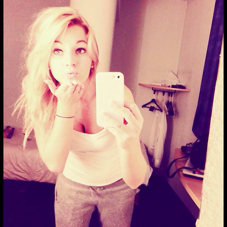 Moi, tout simplement (:
 #23070196