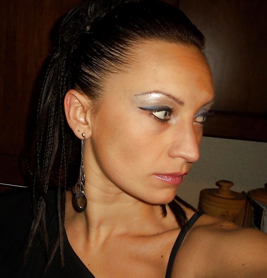 Marzia (da facial) #35585409