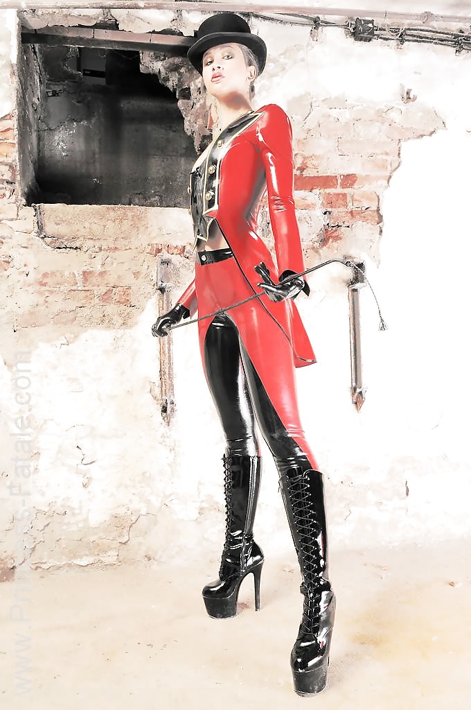 The dommes 46
 #35518009