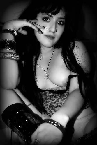 セクシーなアンドレア
 #33647067