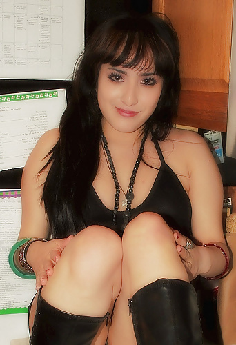 セクシーなアンドレア
 #33647085