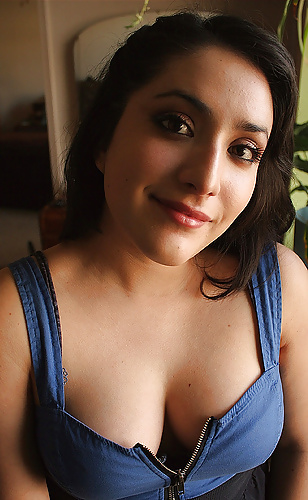 セクシーなアンドレア
 #33647094