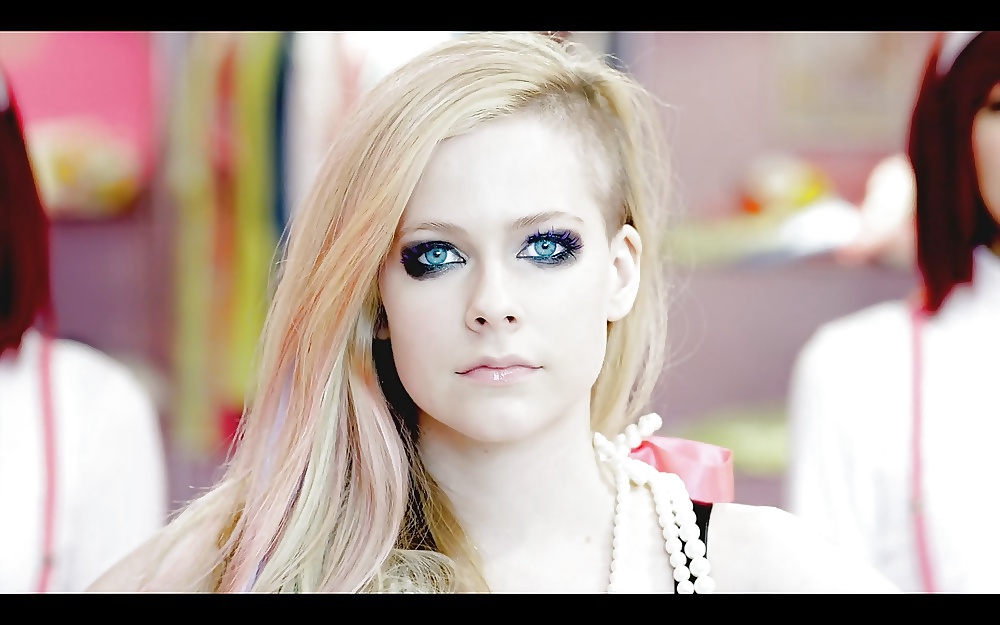 Avril lavigne
 #29296706