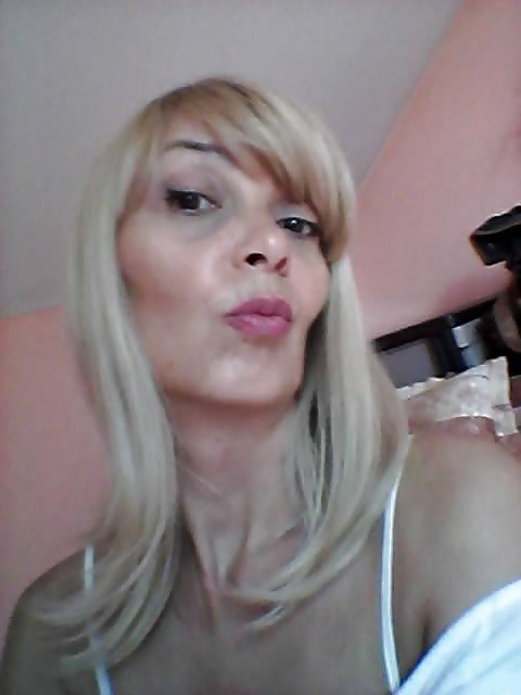 Serbisch Milf Ivana R. #25016437