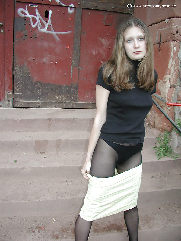 Sexy Women in Stockings & Pantyhose - 3 #32495758