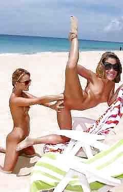 女の子 8
 #33641288