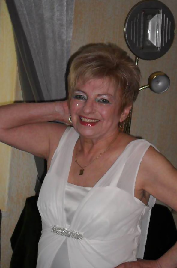 ヴォヴォ
 #30105362