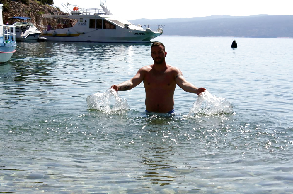 Mein freund
 #40552280