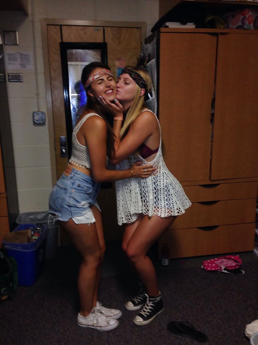 Sexy Cal Poly college sorority sluts, which would you fuck? #30976069