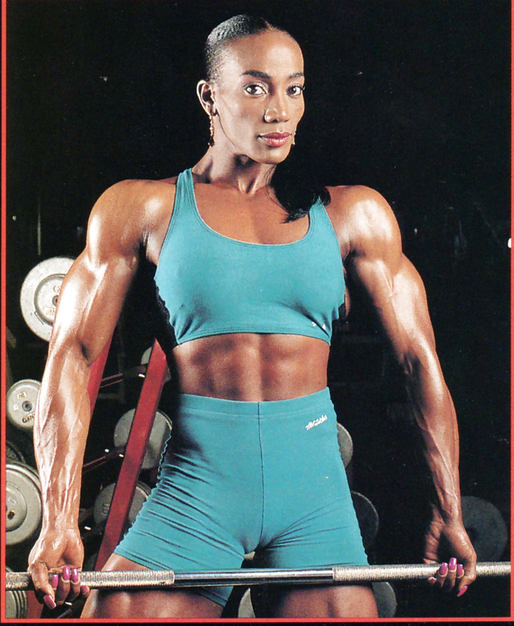 Lenda murray  - female bodybuilder #29234051