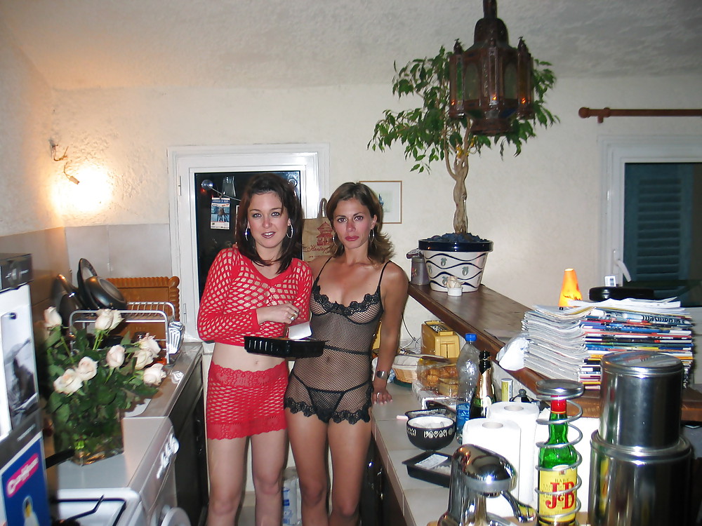 Heißen Damen In Schwarz Oder Rot 07 #35912015